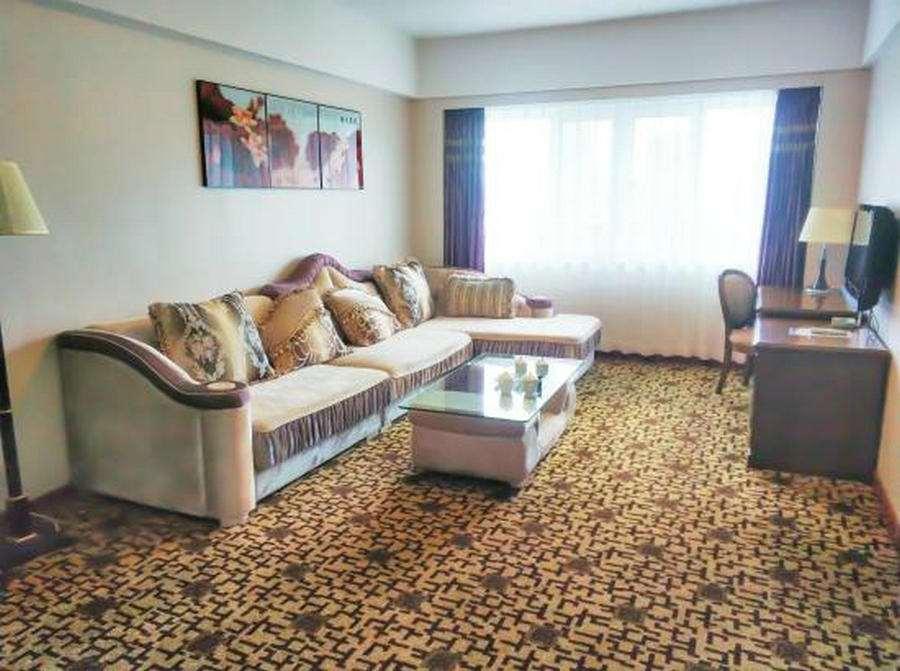 Yalu River Hotel Dandong Room photo